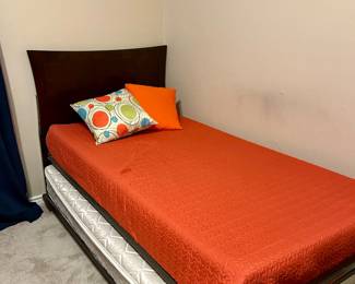 MCM Twin Trundle Bed