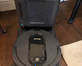 Shark Robot Vacuum