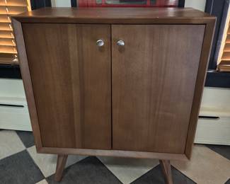 MCM Cabinet
