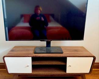 MCM TV Stand