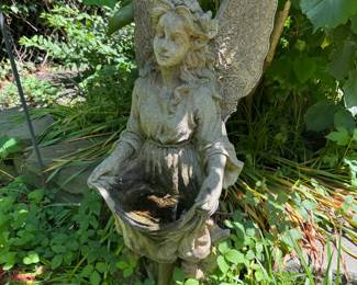 Outdoor Concrete Pixie Birdbath 