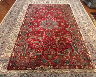 Hand Knotted Persian Heriz Wool Rug (62"W x 96"L)