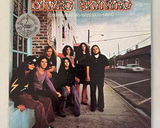 Lynyrd Skynyrd – (Pronounced 'Lĕh-'nérd 'Skin-'nérd) / MCA-37211