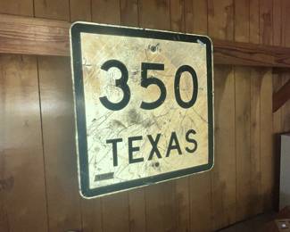 OLD TEXAS HIGHWAY SIGN (RUNS FROM BIG SPRING TO SNYDER!)