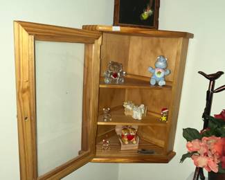 CORNER WHAT-NOT CABINET