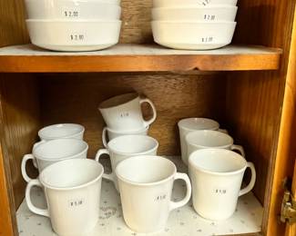 TOP: CORNING CENTURA, BOTTOM: VINTAGE CORNING COFFEE CUPS