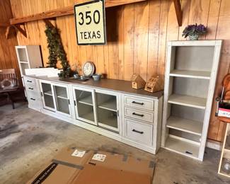 FABULOUS BASSETT CREDENZA - FOR HOME THEATRE OR OFFICE!