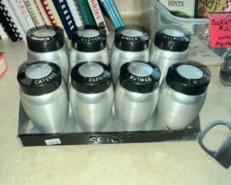 MCM ALUMINUM SPICE SET