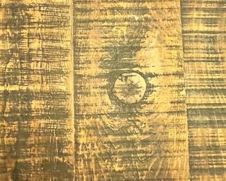 TABLE-TOP DETAIL