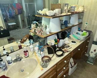 BATHROOM GOODIES!