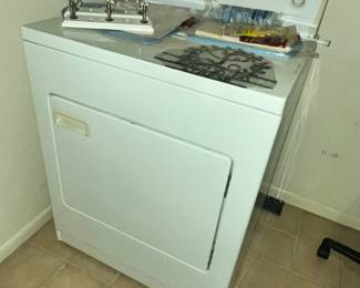 WHIRLPOOL DRYER