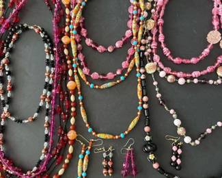 287 handmadebeadedstatementnecklacesand