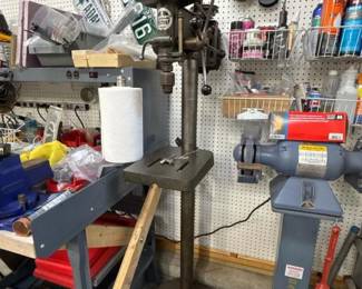 057 vintagewalkerturnerfloordrillpress