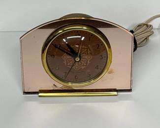 104 vintageseththomaselectricalarmclock
