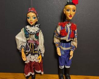235 pairofczechfolkcostumemarionettepu
