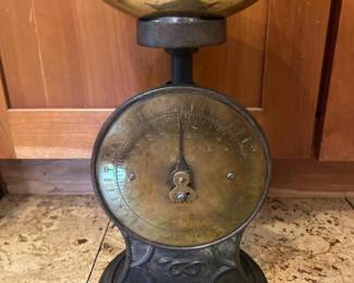 275 antiquesaltersdomesticscaleno100c