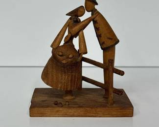 084 handmadepolishfolkartwoodenfigurine