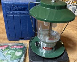 060 coleman5114cpropanelanternwithhard