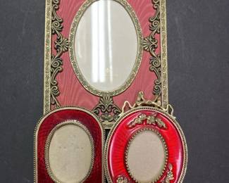 009 pairofminiatureredtenagrafisenamel