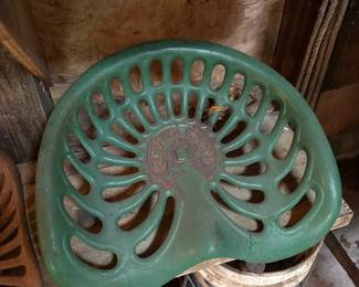Cast Iron Tractor Seat - W.E. Co. Ltd.