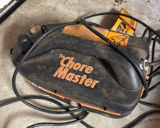 Mi-T-M ChoreMaster Portable Spot Extractor