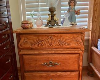 Oakwood Interiors "Oakcrest" Carved Oak Nightstand
