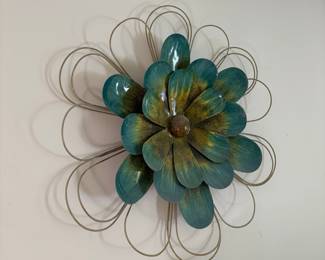 Metal Flower Wall Art with Wire Frame