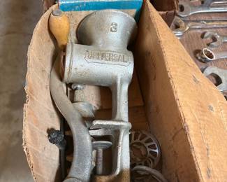 Universal No. 3 Meat Grinder