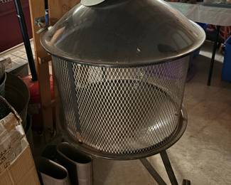 Four Seasons Courtyard 28-inch Portable Fire Pit