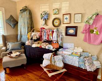 Vintage linens and purses.