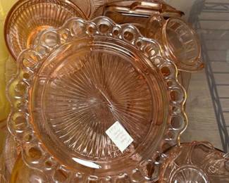 292 mysterylotvintagepinkdepressionglas