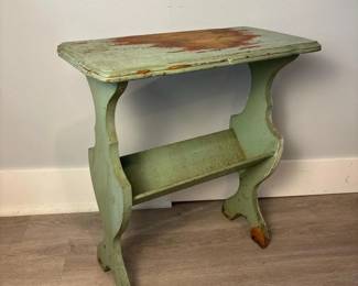 193 distressedgreenvintagewoodensidetab