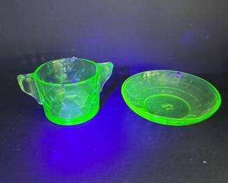 282 greenuraniumdepressionglassfloralen