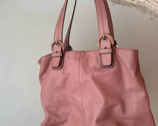 013 coachf1216pinkleatherlegacytotehan