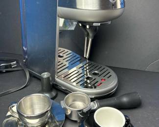 043 brevillecompactcafespressomachinewi