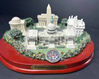 083 washingtondclandmarkssouvenirsculpt