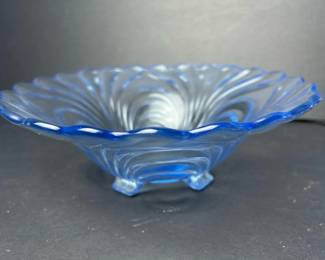 042 vintagebluepressedglass3footedswir