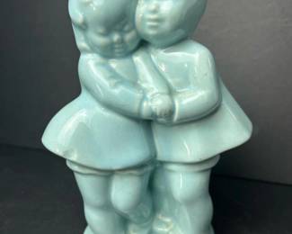 063 vintagelightbluehuggingchildrencera