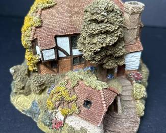047 lilliputlanewealdenhousehandcrafted