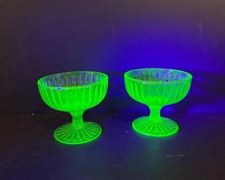 273 pairofgreenuraniumglasssherbetcups
