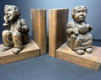 007 mcmblackforeststylefolkartcouplew