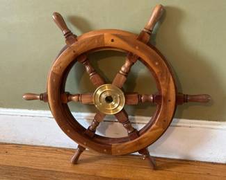 080 woodenshipwheelwithbrasshub6spoke