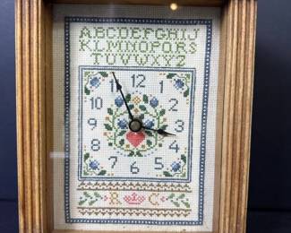 028 sunberryhousehandcraftedmantelclock