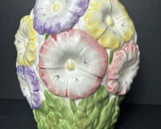 057 ceramicwallpocketfloralreliefvase