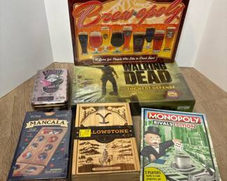 160 boardgamelotbrewopolythewalkingde
