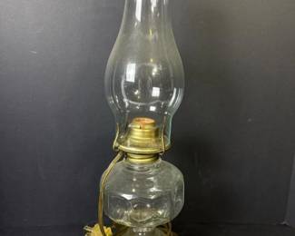 031 vintageelectrifiedglassoillamp