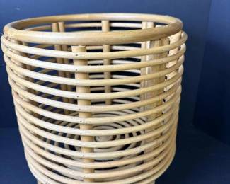 100 vintagerattancylindricalbasketplante
