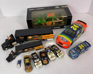 143 diecastcarsandcollectiblecarslot