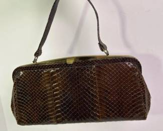 186 vintagebrownsnakeskinstyletophandle