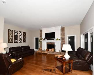 0205Family Room